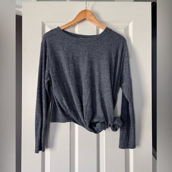 ASTR The Label Gray Ribbed Tie Front Long Sleeve Sweater Top Women’s Medium - Picture 2 of 5